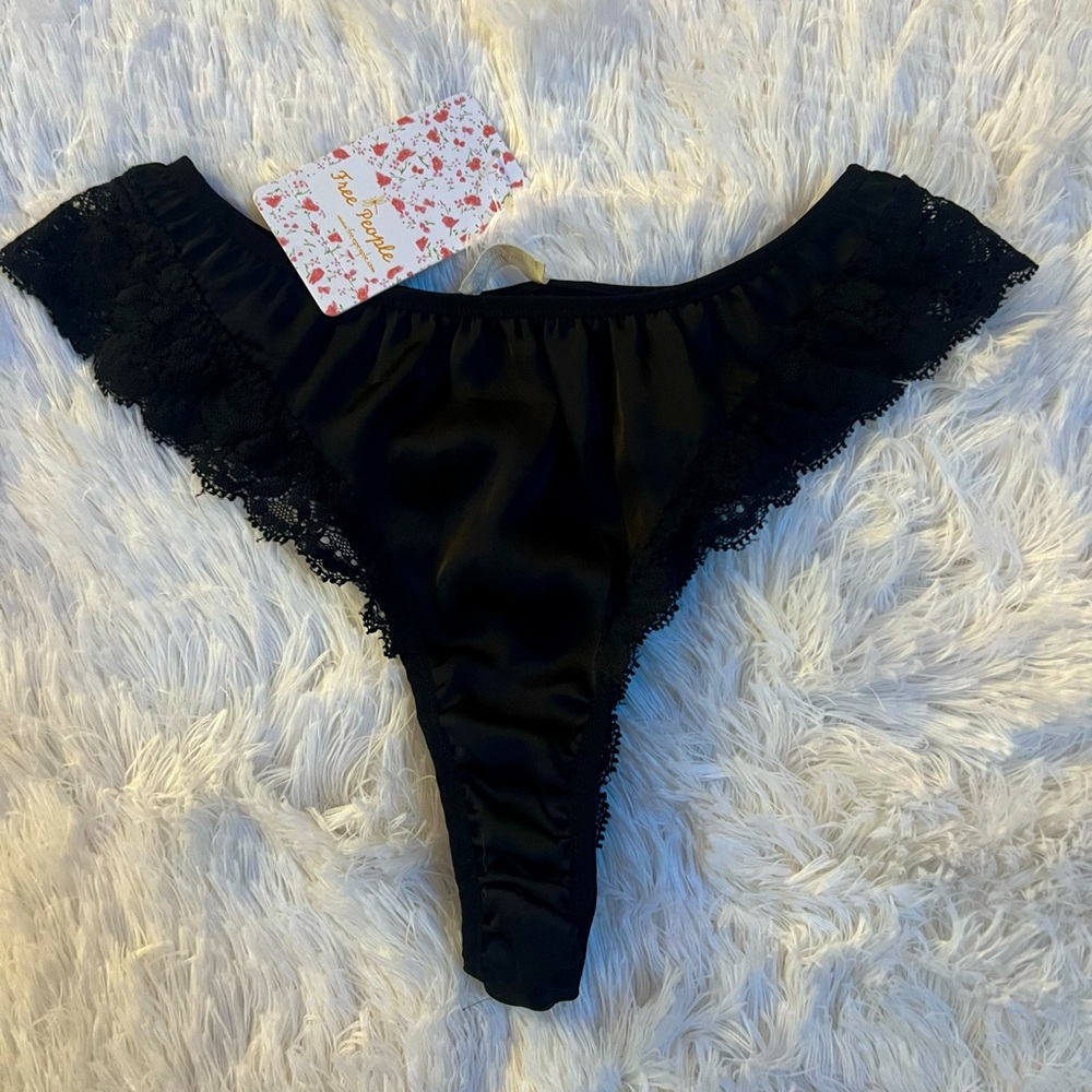 Free People - She Silky - Lace Thong Panty - Size: Small
